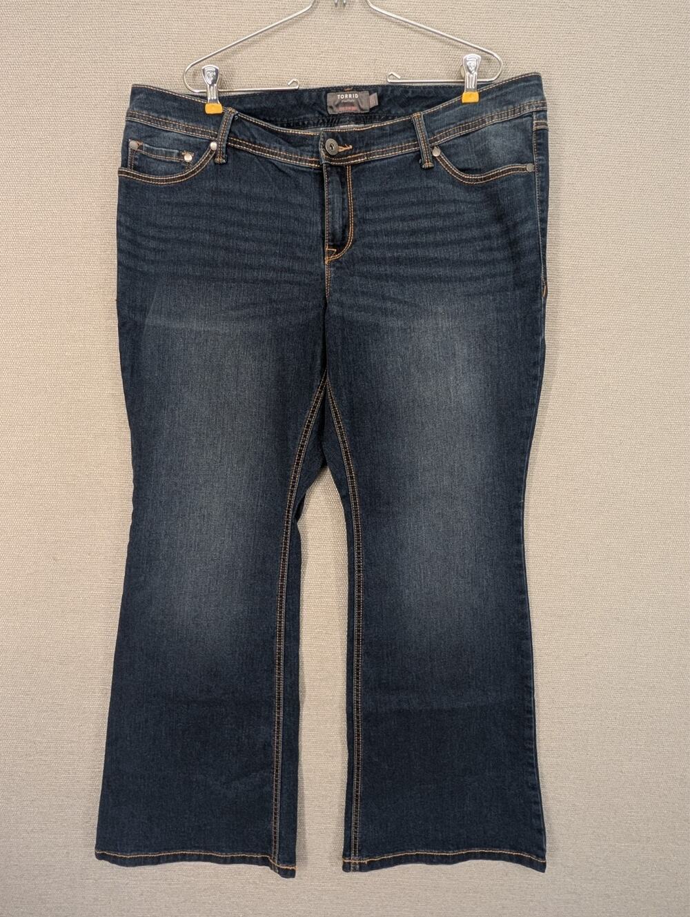 Torrid Blue 5-Pockets Stretch Denim Luxe Slim Boot Jeans Sz 18S Super Stretch